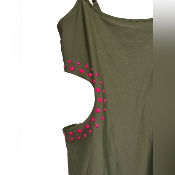 Aerie One-Piece Cut out Full Coverage Swimsuit - Picture 3 of 7